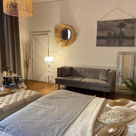 Vieille Rose * ניורט